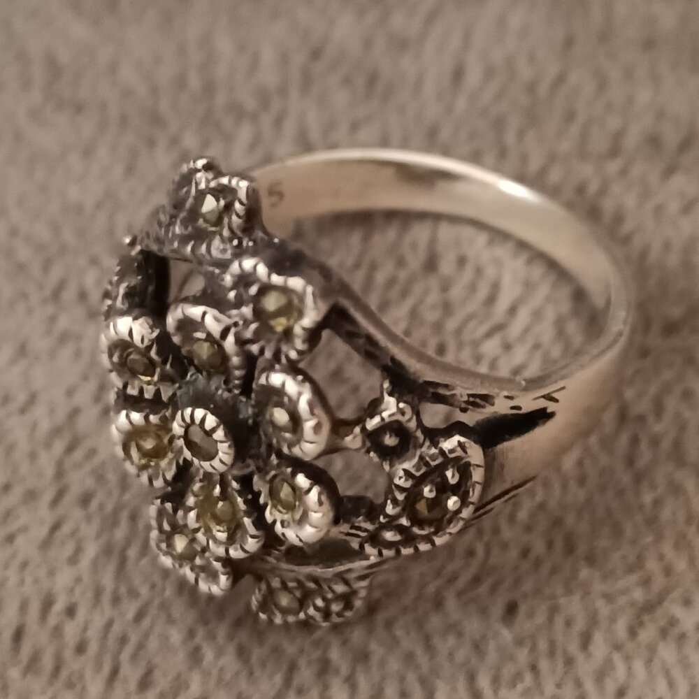 Silver Flower Ring - image 3